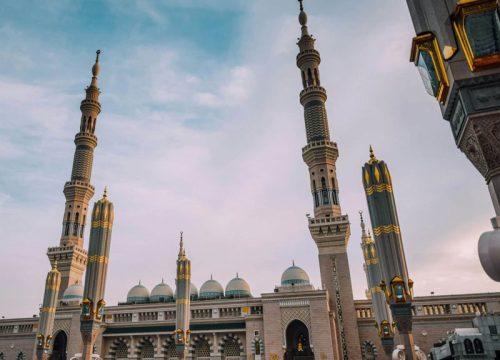 <a style="pointer-events: none;">3-Star Value Umrah Package – 10 Nights for a Budget-Friendly Journey </a> <p class="prce"><span class="small">From</span> <span class="prceclr">£1150.00</span></p><hr>               <p>                <ul class="custom_scroll">                  <li>5 Nights in Makkah (Budget 3-Star Hotel with Essential Comforts)</li>                  <li>5 Nights in Medina (3-Star Hotel Near Prophet’s Mosque)</li>                  <li>Affordable flight options with various UK departure points</li>                  <li>Essential transfers & Ziyarat services included</li>                </ul>              </p>              <span><a href="https://wa.me/+442035041840" target="_blank"> <img src="https://staging.almusafirtravel.co.uk/wp-content/uploads/2025/05/chat.png" class="tel3"/> <a/>                 <a href="https://staging.almusafirtravel.co.uk/3-star-value-umrah-package-10-nights-for-a-budget-friendly-journey/" class="tel2"><button>Enquire Now <i class="fa-solid fa-circle-chevron-right"></i></button></a> </span>