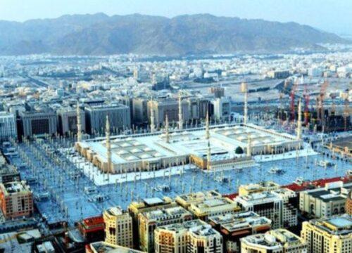 <a style="pointer-events: none;">7 Nights 4 Star Easter Umrah Package</a><p class="prce"><span class="small">From</span> <span class="prceclr">£745.00</span></p> <hr><p>      <ul class="custom_scroll">                  <li>4 Nights in Makkah 4 Star Hotel</li>                  <li>4 Nights in Madina 4 Star Hotel</li>                  <li>Visas + Transport + Umrah Guides + Ziyarats</li>                  <li> Ziarat of Holy places in Makkah and Madinah</li></ul></p>          <span><a href="https://wa.me/+442035041840" target="_blank"> <img src="https://staging.almusafirtravel.co.uk/wp-content/uploads/2025/05/chat.png" class="tel3"/> <a/>                 <a href="https://staging.almusafirtravel.co.uk/7-nights-4-star-easter-umrah-package/" class="tel2"><button>Enquire Now <i class="fa-solid fa-circle-chevron-right"></i></button></a> </span>